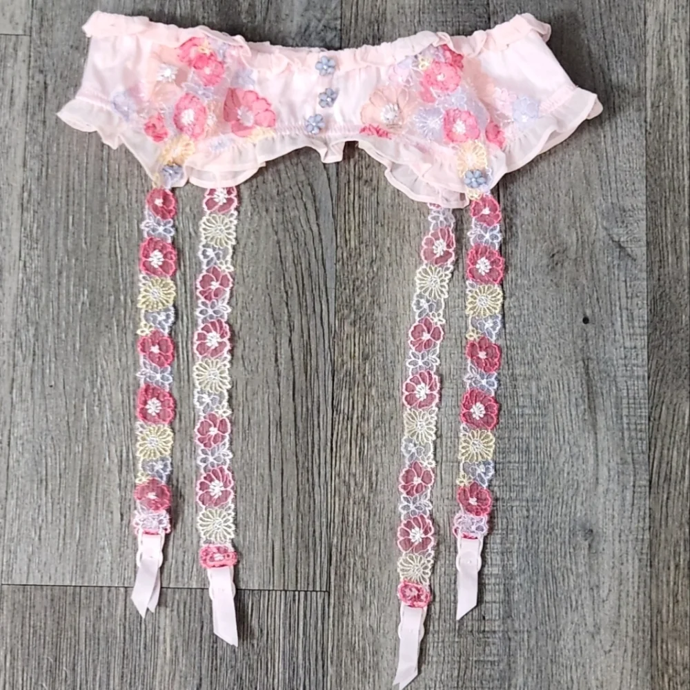 New!For Love and‎ Lemons Greenhouse Garden Underwire Bra &Matching Garter Belt